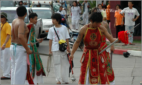 phuket_vegetarian_festival3.jpg