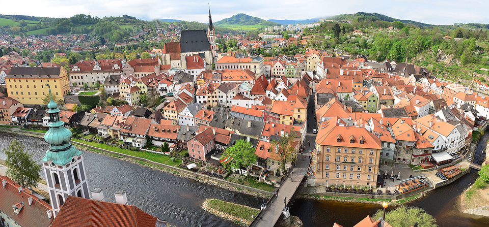 สัมผัสเมืองมรดกโลก … Cesky Krumlov