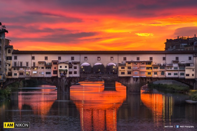 แสงสุดท้ายของวันที่ Ponte Vecchio  สะพานคู่บ้านคู่เมือง Florence