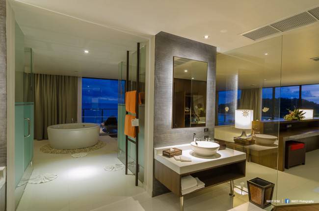 บรรยากาศในห้องพัก Grand Sea View Suite 